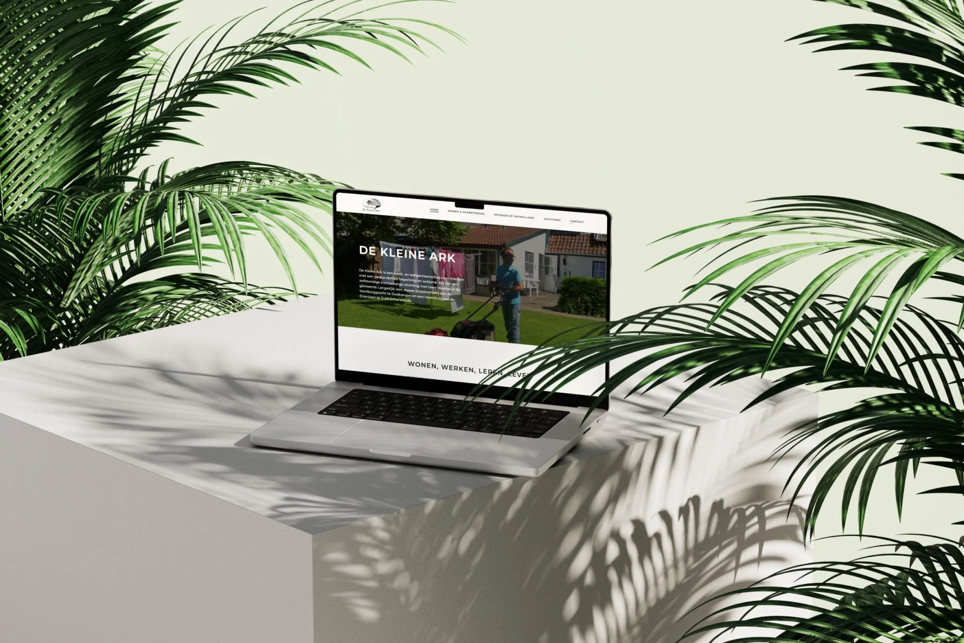 Nieuwe website van De Kleine Ark op een laptop